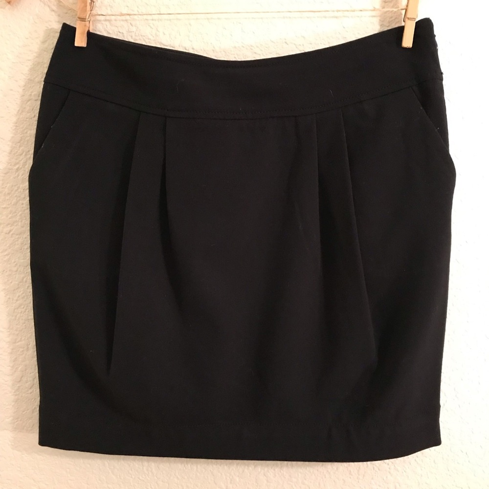 Black skirt